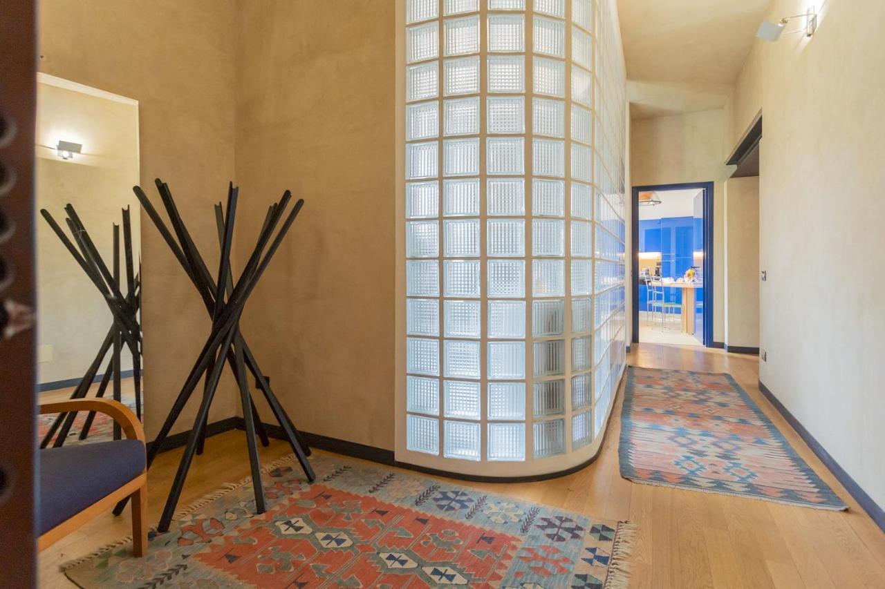Night At The Museum - Free Parking By Rent All Como Exterior foto